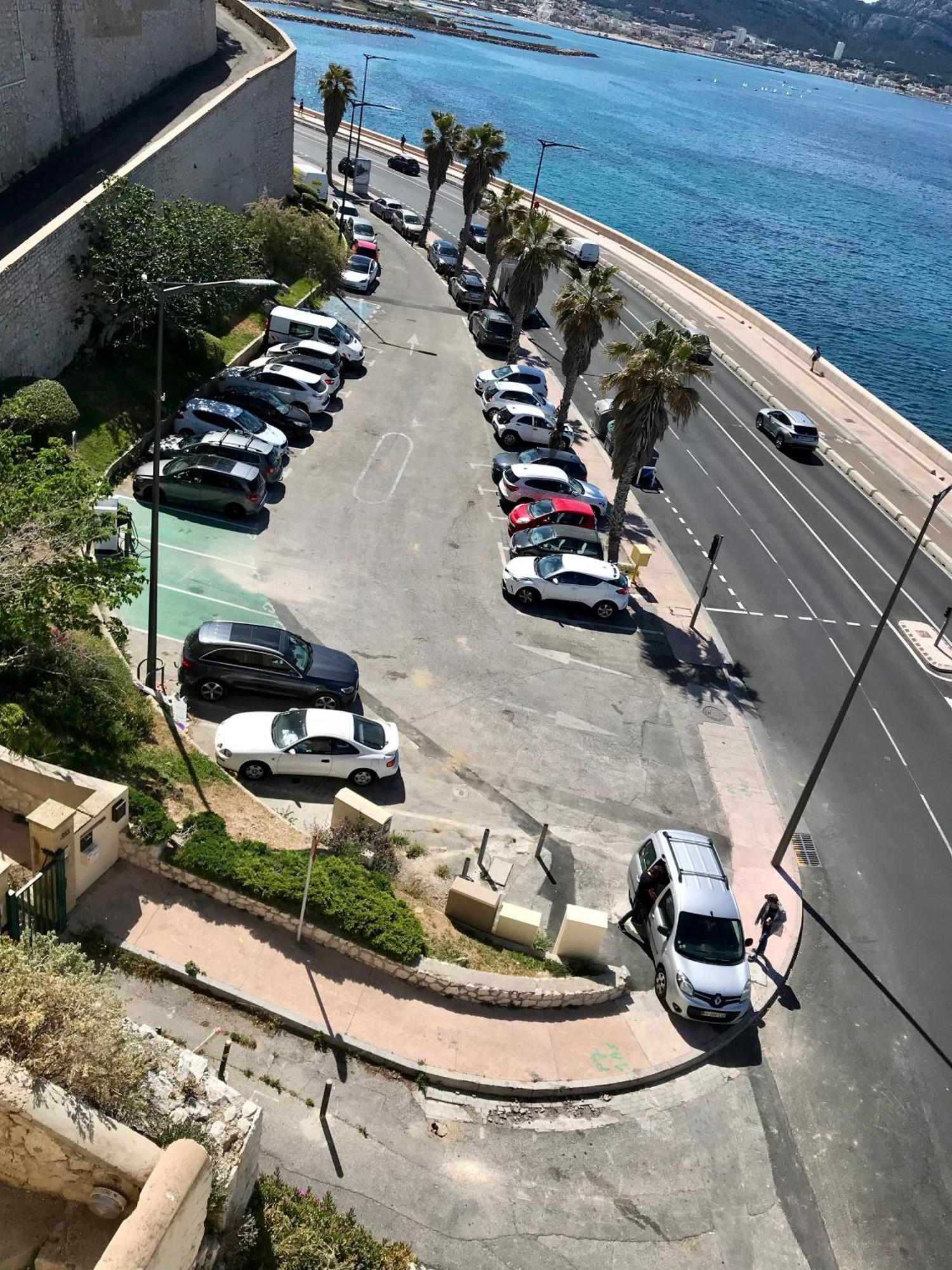 Apartment Marseille Plage *